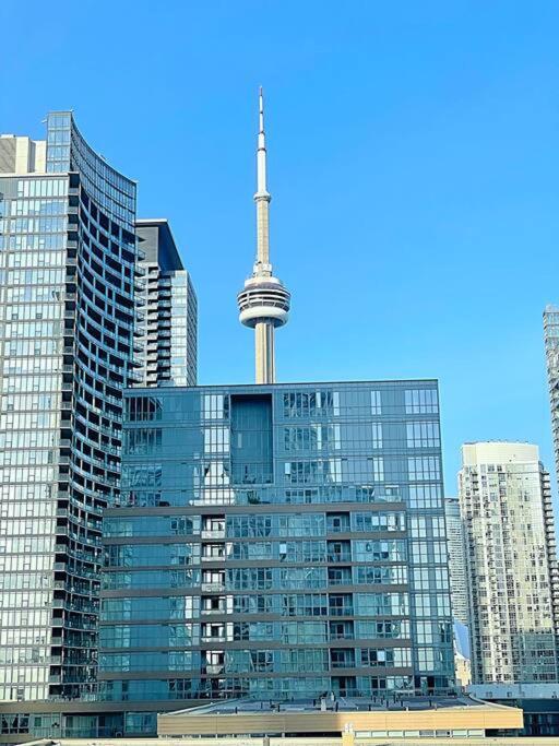 Upscale Downtown Toronto Condos By Cn Tower Esterno foto